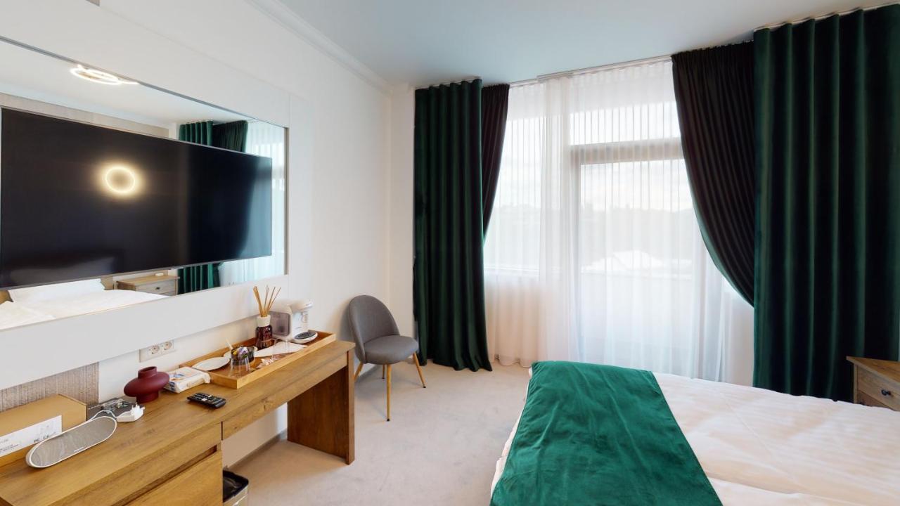 Hotel Angel Sofia Fălticeni Exteriér fotografie