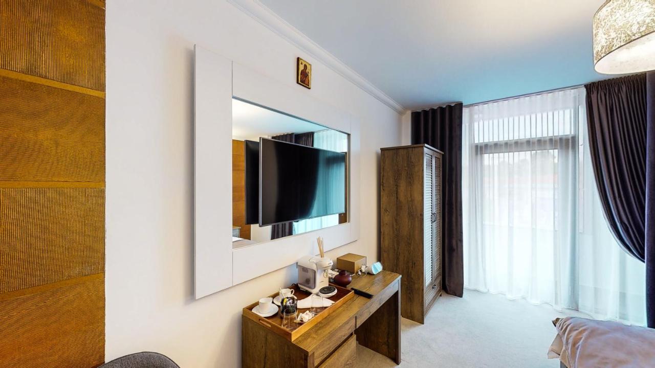 Hotel Angel Sofia Fălticeni Exteriér fotografie