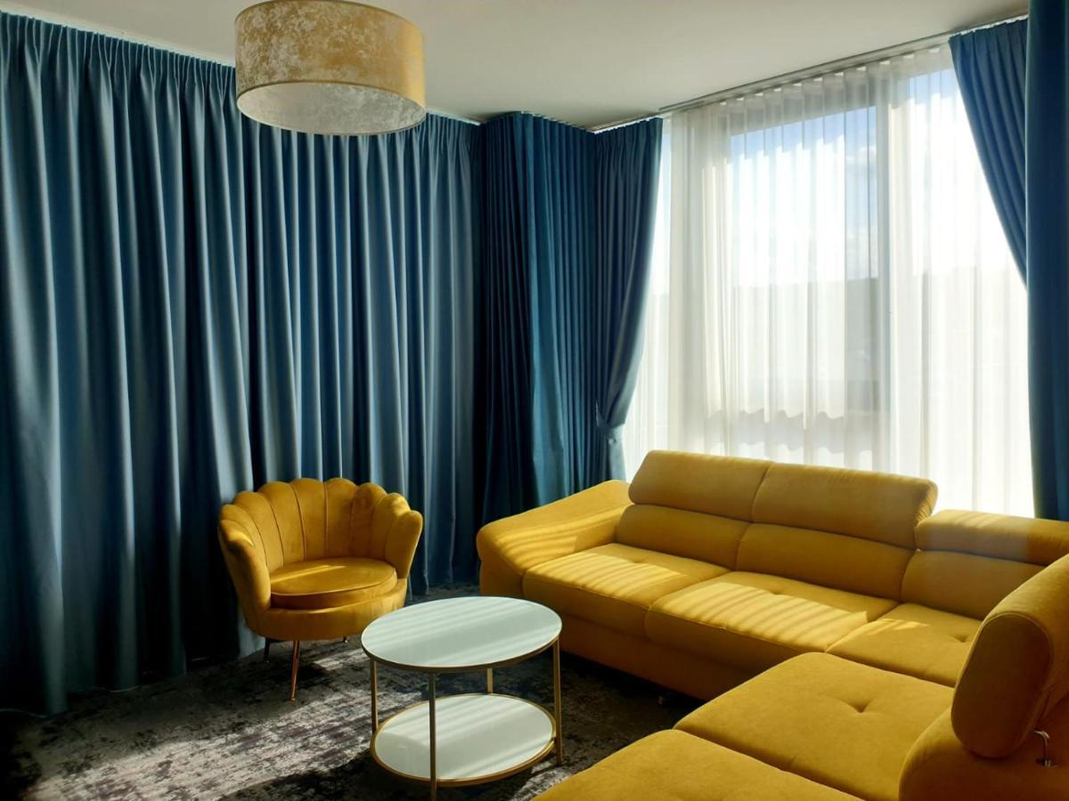 Hotel Angel Sofia Fălticeni Exteriér fotografie